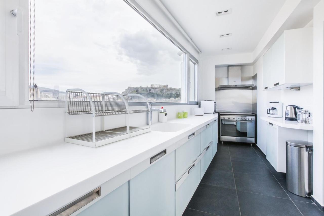 Acropolis Panorama View Penthouse With Private Terraces A Contemporary Parthenon Apartment เอเธนส์ ภายนอก รูปภาพ